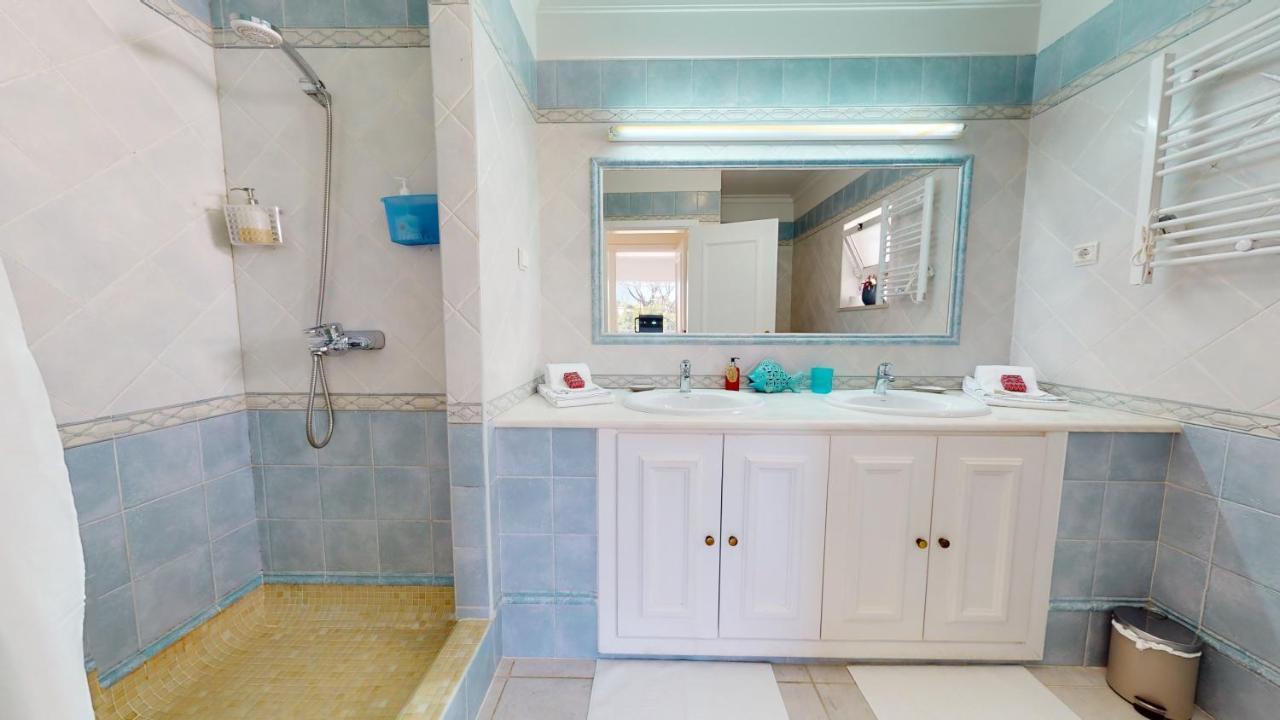 וילהמורה Villa Sunset,Sleeps 9,Heatable Pool,Walk To Marina מראה חיצוני תמונה